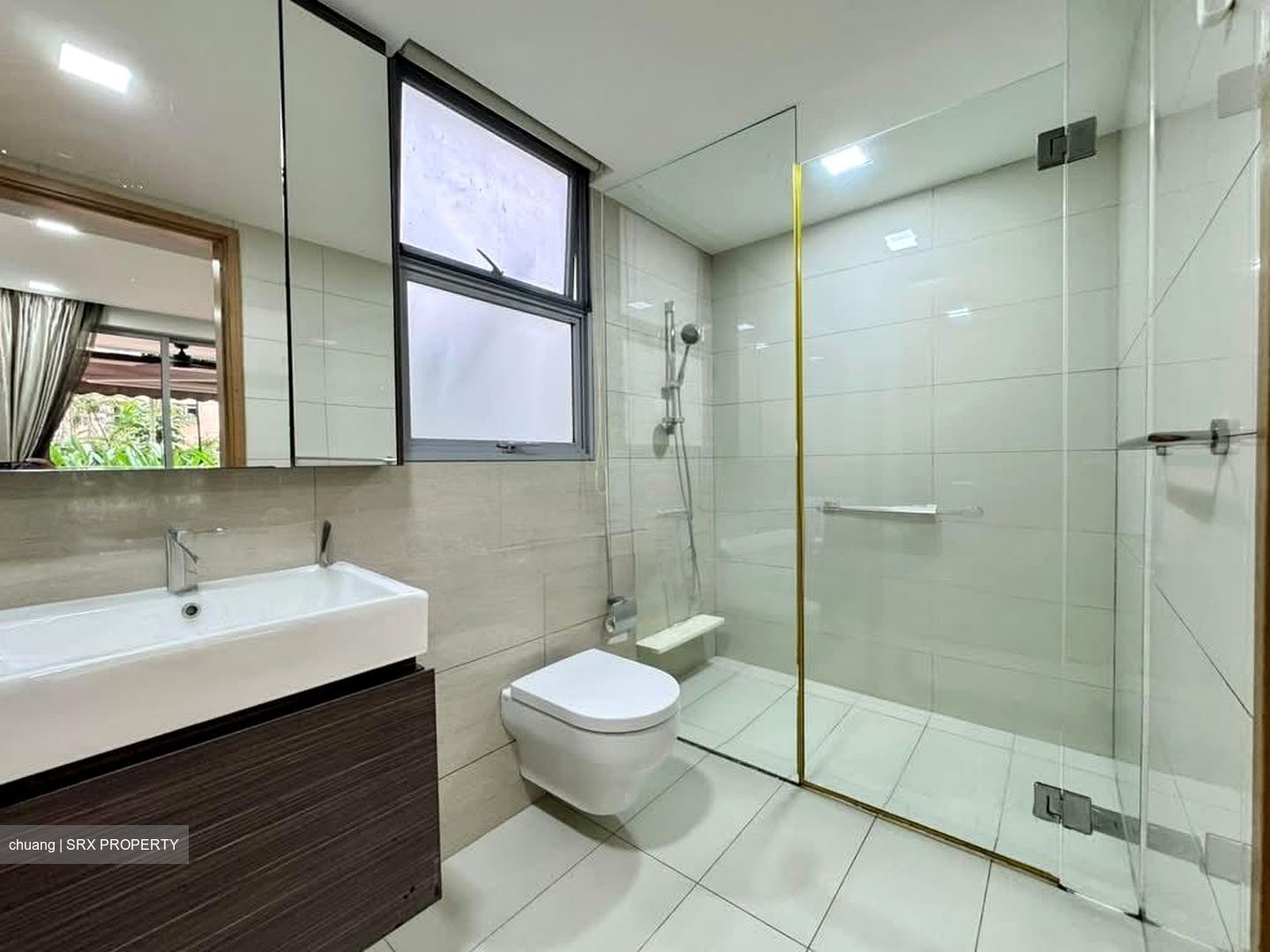 Prive (D19), Condominium #576815321